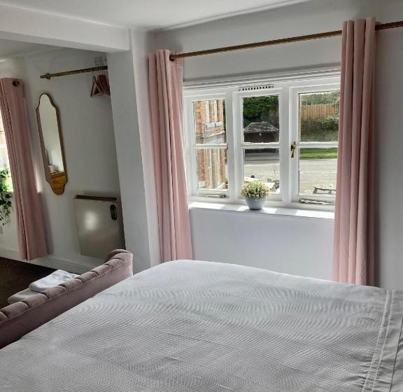 高级大房间, The Unicorn Inn