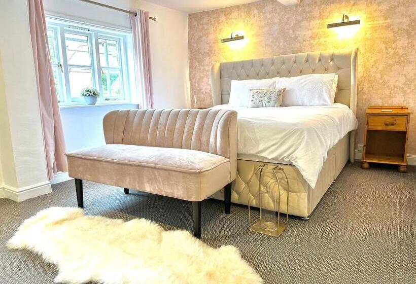 Номер Superior, The Unicorn Inn