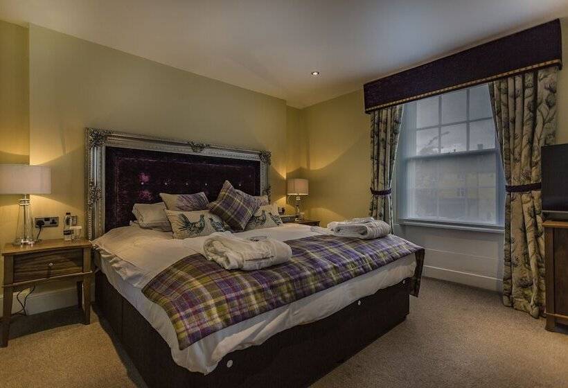 Номер Superior, The White Hart Royal, Moretoninmarsh, Cotswolds
