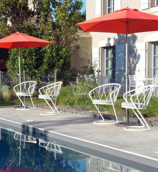 غرفة كلاسكية مع شرفة, Le Général D Elbée Hotel & Spa   Teritoria