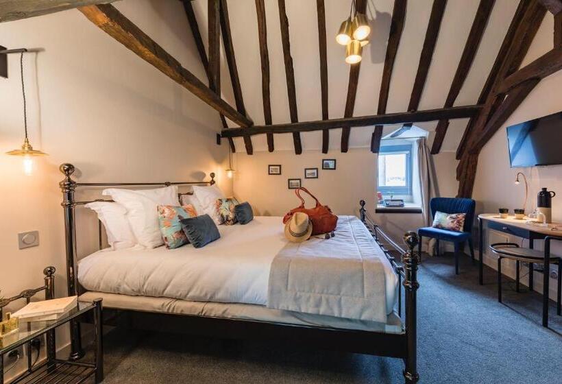 غرفة دور أخير, Le Général D Elbée Hotel & Spa   Teritoria