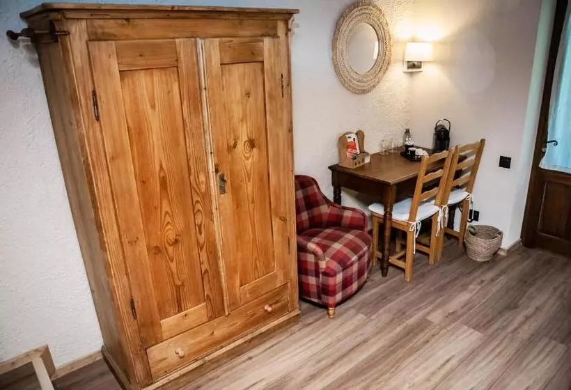 اتاق استاندارد, Les Chalets De La Serraz
