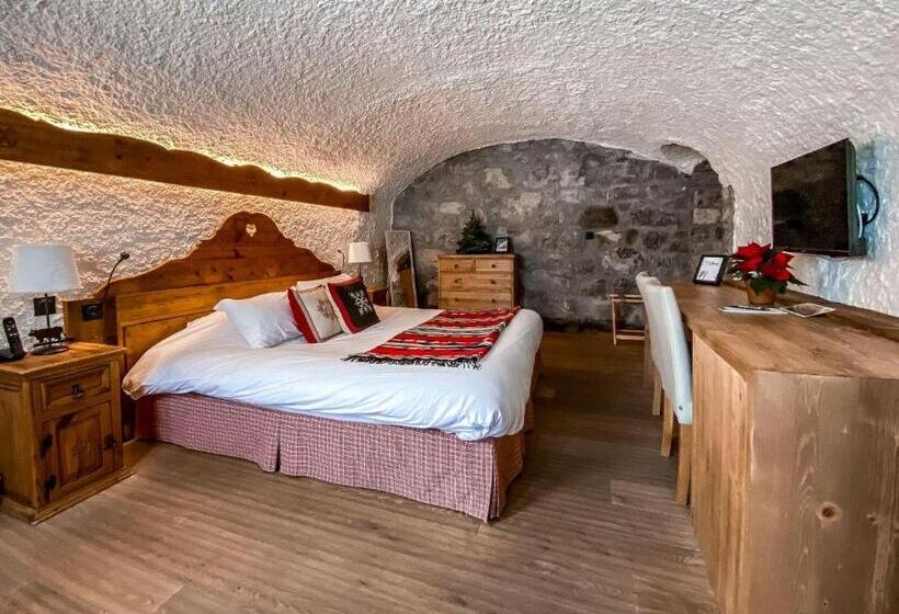 Семейный Номер, Les Chalets De La Serraz