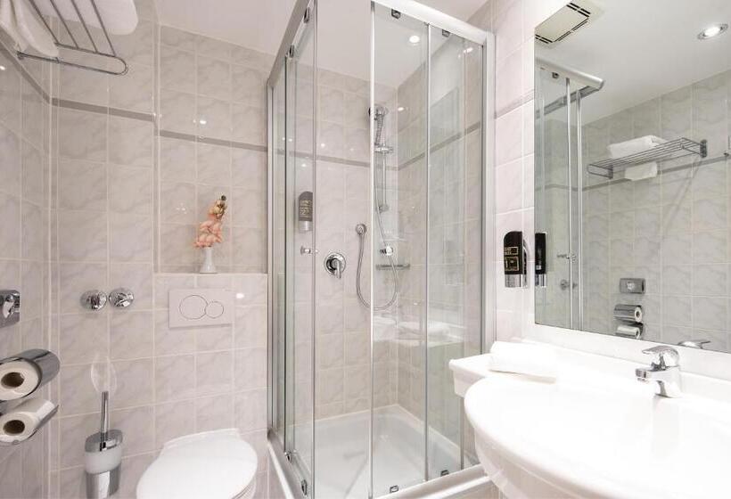 Номер Стандарт, Ringhotel Klövensteen