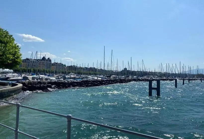 スタンダードルーム, Savoie Hotel Aux Portes De Genève