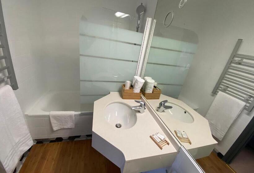 חדר דלוקס, Savoie Hotel Aux Portes De Genève