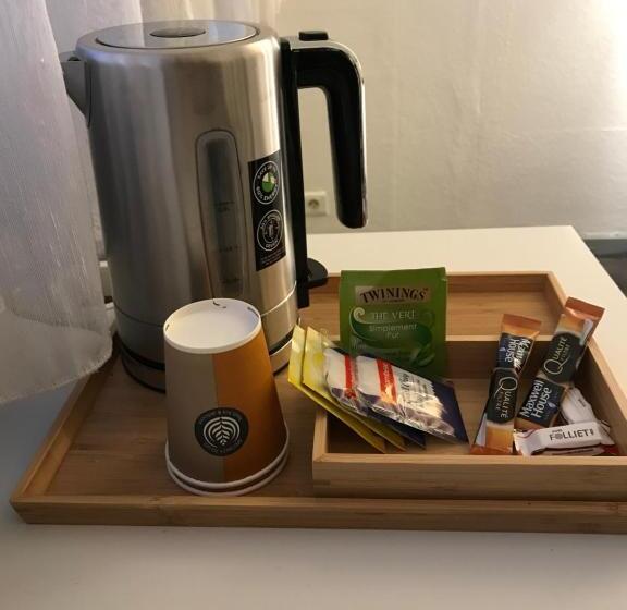 חדר סטנדרט לשלושה, Savoie Hotel Aux Portes De Genève