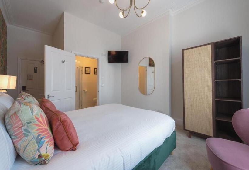 带大床的行政房间, Somerset House Boutique Hotel And Restaurant