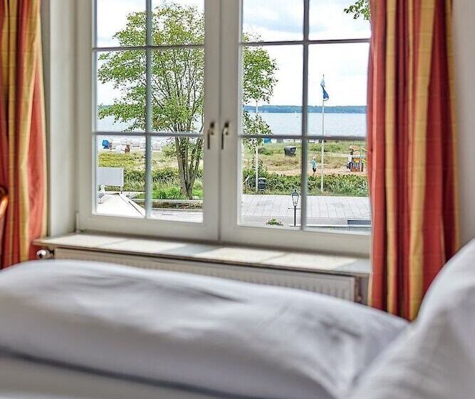 带海景的标准房, Strandhotel Strande