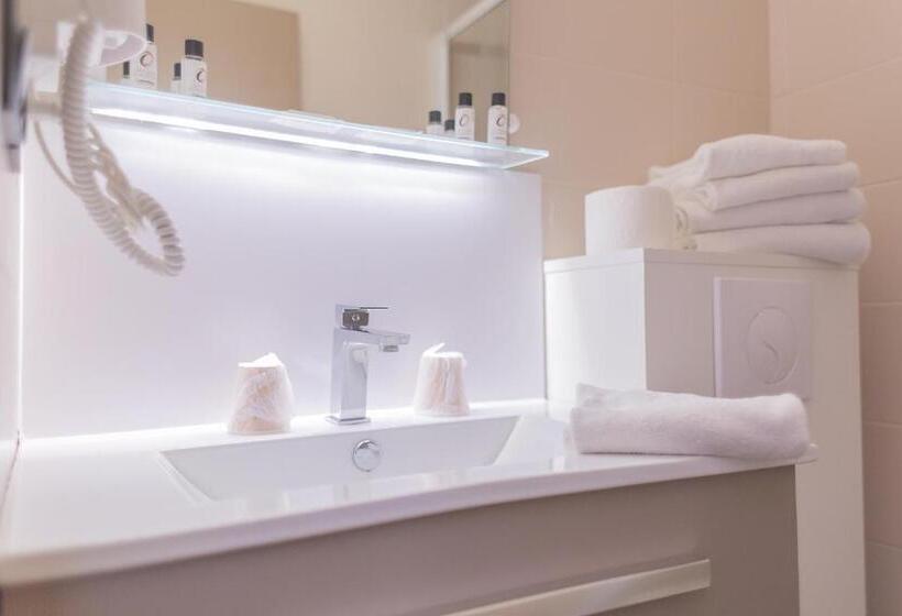 标准间带露台, The Originals City, Relax Otel & Spa, Le Barcarès