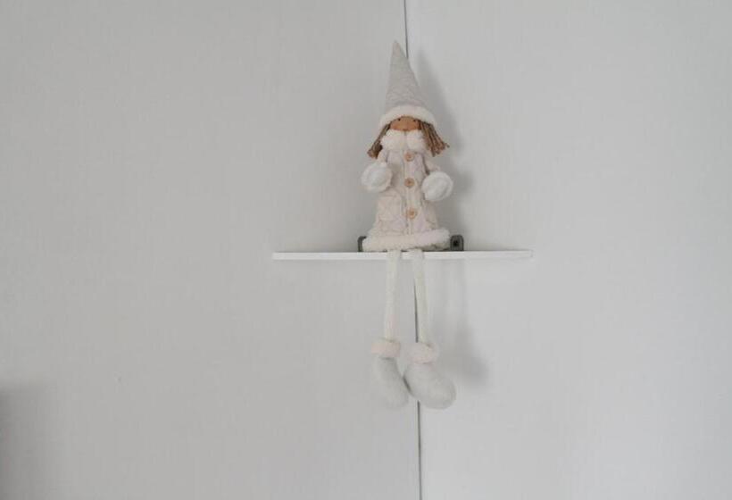 ファミリールーム, Villa Vanessa