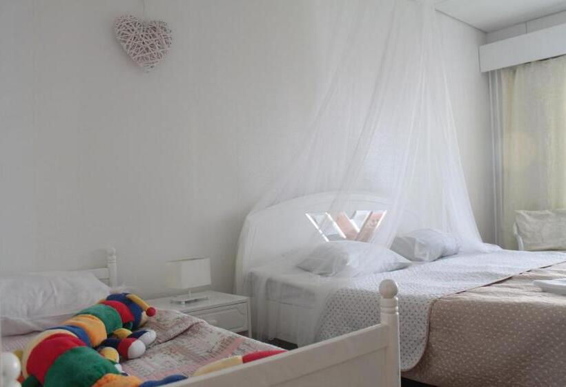 ファミリールーム, Villa Vanessa