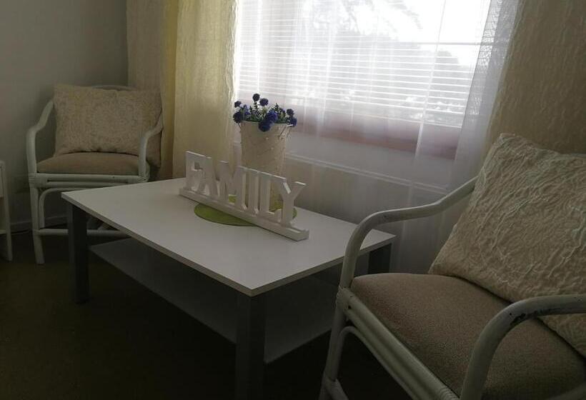 ファミリールーム, Villa Vanessa