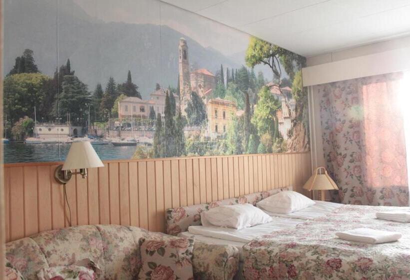 ファミリールーム, Villa Vanessa