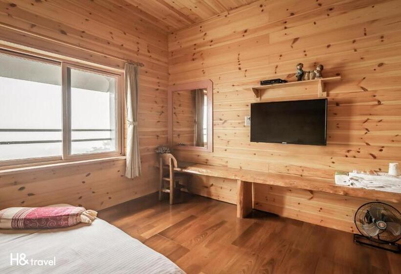 اتاق استاندارد با چشم‌انداز کوهستان, H& Alishan Sunrise B&b
