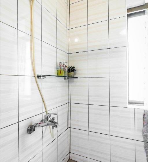 اتاق کلاسیک چهارنفره, H& Alishan Sunrise B&b