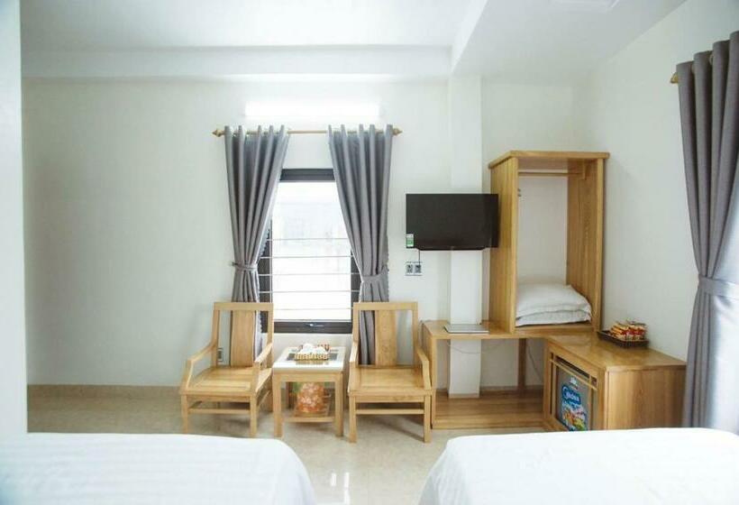 اتاق استاندارد با چشمانداز شهر, Khách Sạn Tân Trang