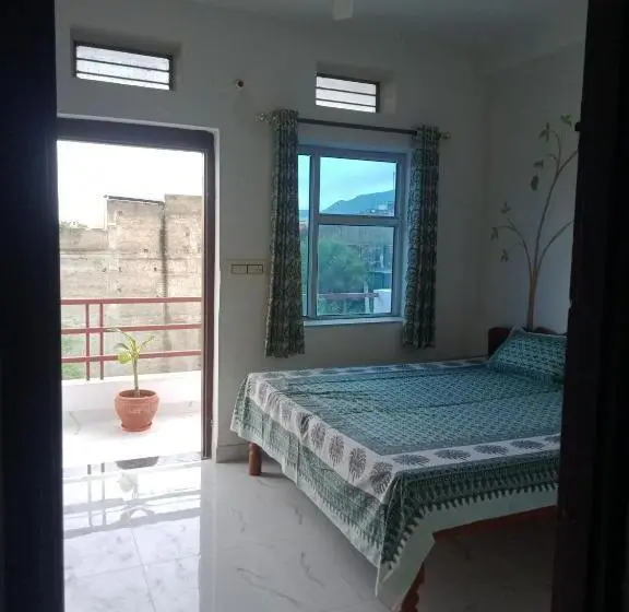 Chambre Standard avec Balcon, Cocoon Auberge