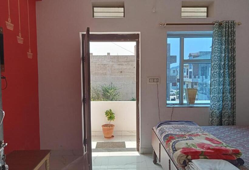 バルコニー付きスタンダードルーム, Cocoon Auberge