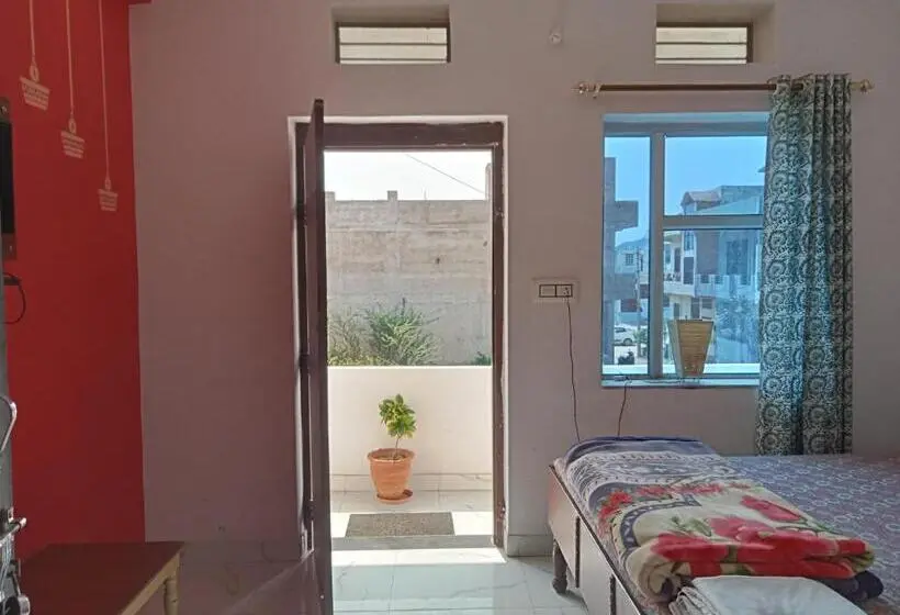Chambre Standard avec Balcon, Cocoon Auberge