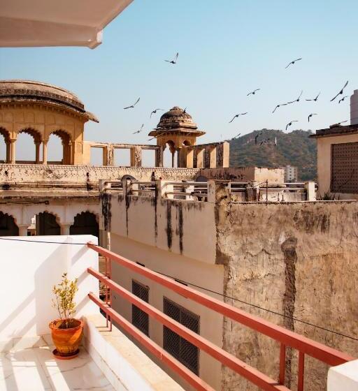 バルコニー付きスタンダードルーム, Cocoon Auberge