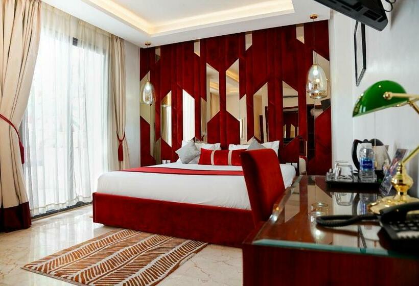 سوییت جونیور لوکس, One Hotel Casablanca