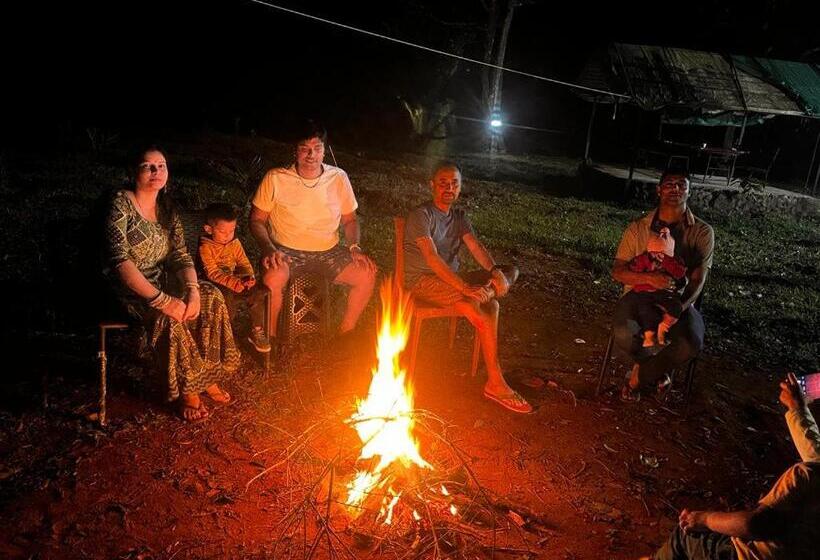 Standardrum, River View Guest Rooms