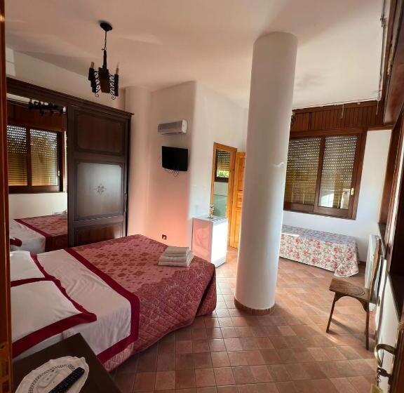 Triple Room Sea View, B&b La Veronica