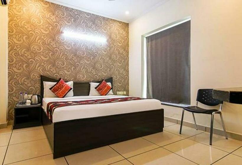اتاق لوکس, Fabhotel Gazelle Inn