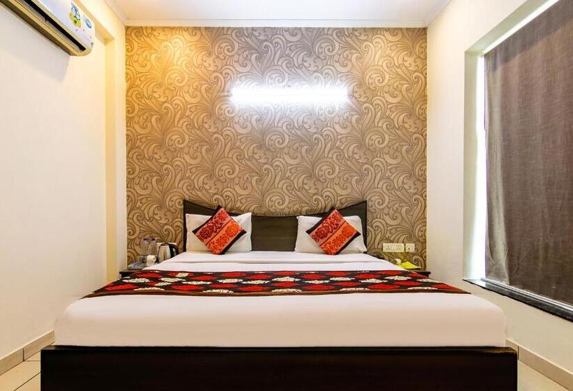 اتاق لوکس, Fabhotel Gazelle Inn