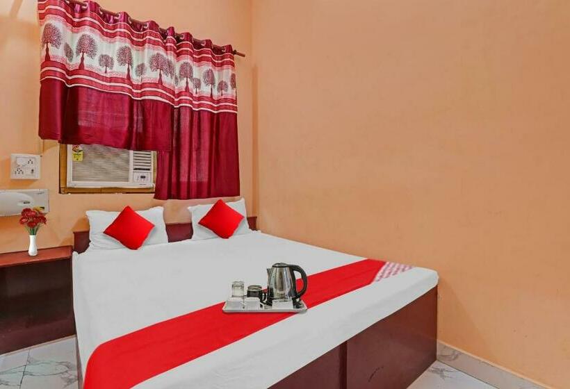 اتاق کلاسیک سه تخته, Flagship Hotel Narayani Palace