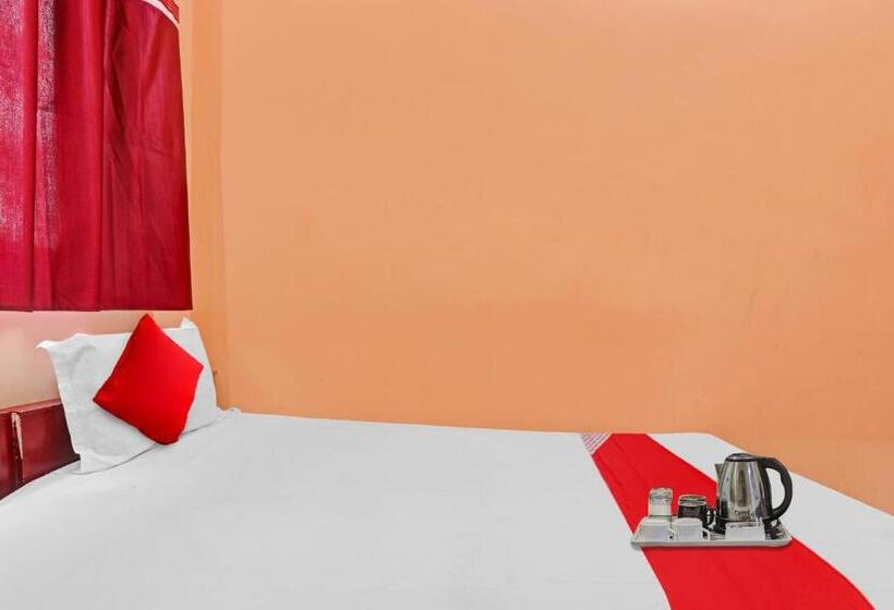 اتاق کلاسیک سه تخته, Flagship Hotel Narayani Palace