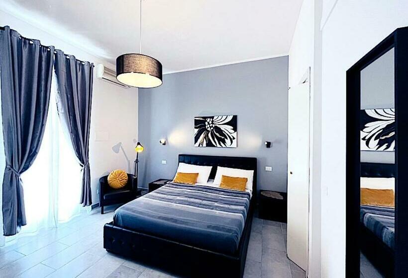 スタンダードルーム, Pit Stop Ciampino Station