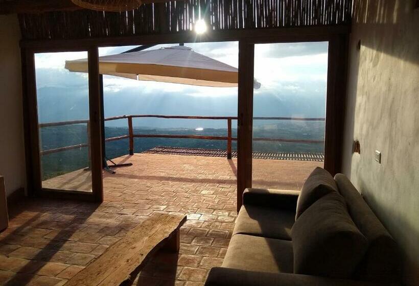 스위트 킹사이즈 침대, Cariguá