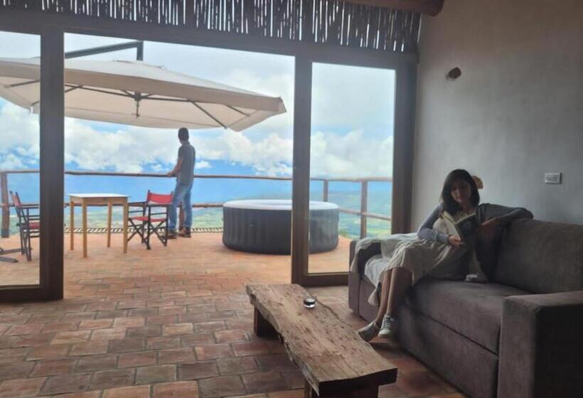 스위트 킹사이즈 침대, Cariguá