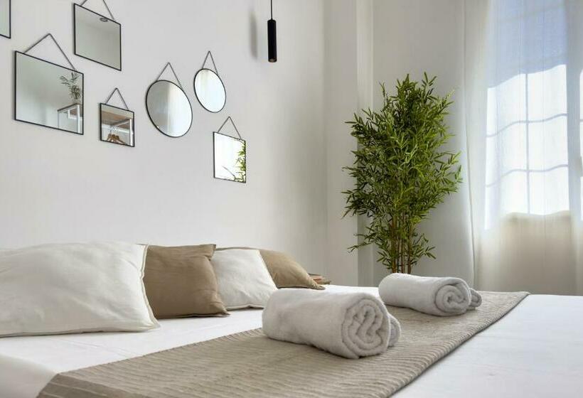 带阳台的豪华间, Home Sicily