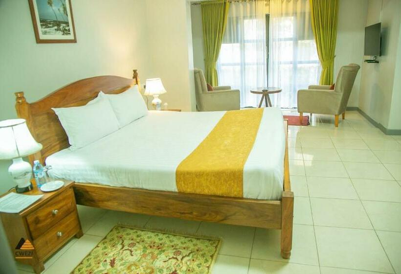 سوئیت با بالکن, Cwezi By The Lake