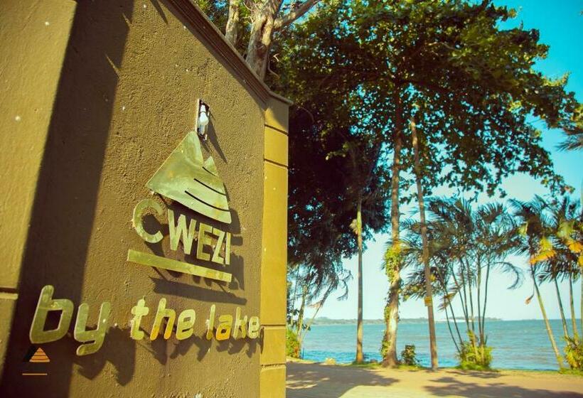 اتاق لوکس با بالکن, Cwezi By The Lake
