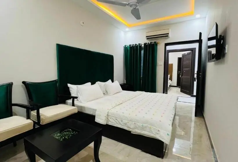 اتاق استاندارد, 11