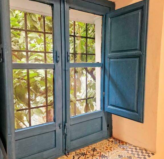 اتاق استاندارد با سرویس بهداشتی مشترک, Arc House Mezquita - Adults Only