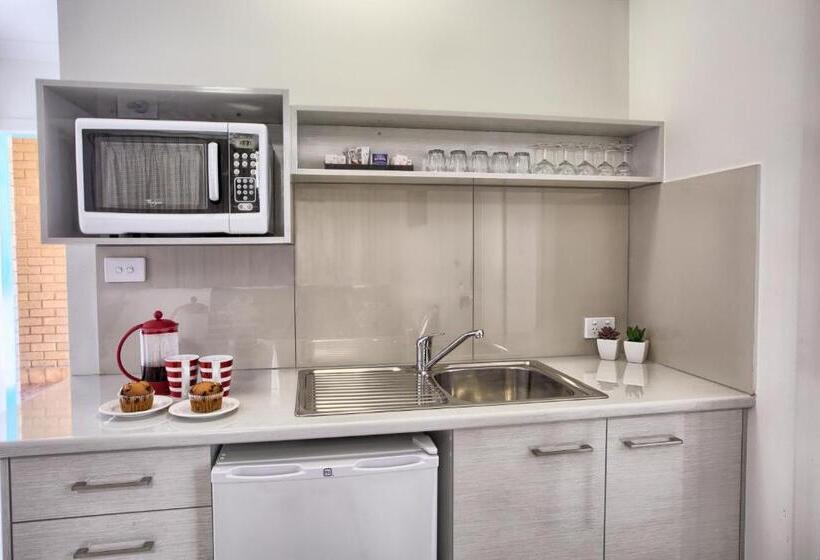 スイート（家族用）, Hibiscus Motel