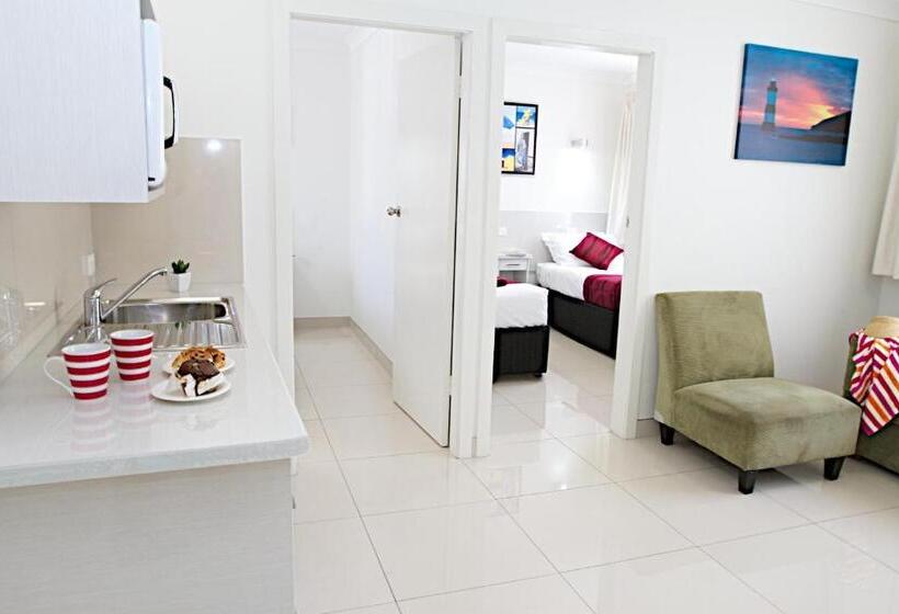 スイート（家族用）, Hibiscus Motel