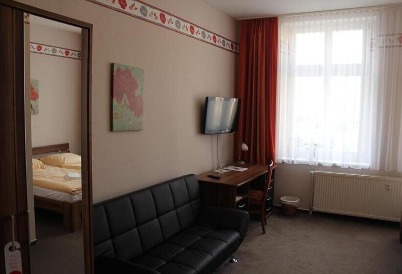 스탠다드 룸, Am Park