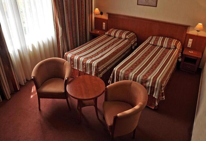 スタンダードルーム, Central