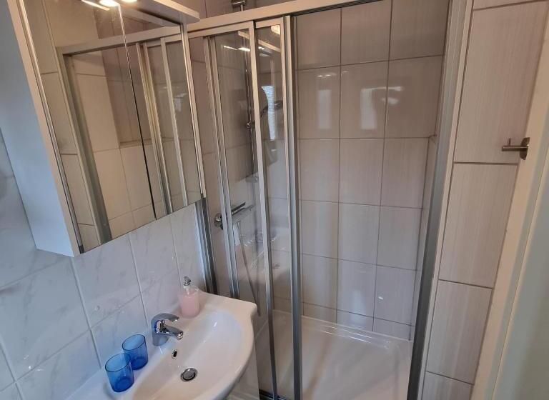 Апартаменты 1 Спальня с Террасой, Ferienwohnung Und Appartementvermietung Haus Kaiser