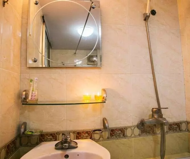 اتاق سوپریور, Stars Hotel 26 Bat Su