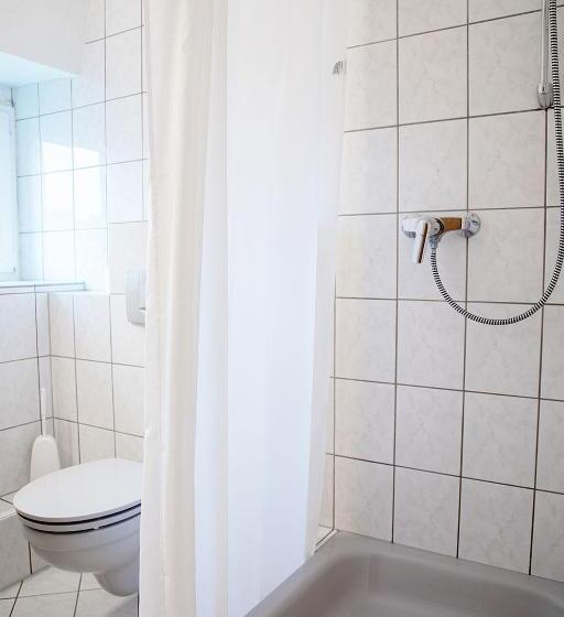 스탠다드 룸, Lothringer Hof