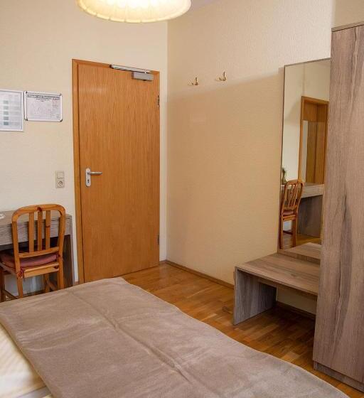 스탠다드 룸, Lothringer Hof