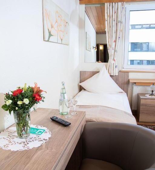 스탠다드 룸, Lothringer Hof