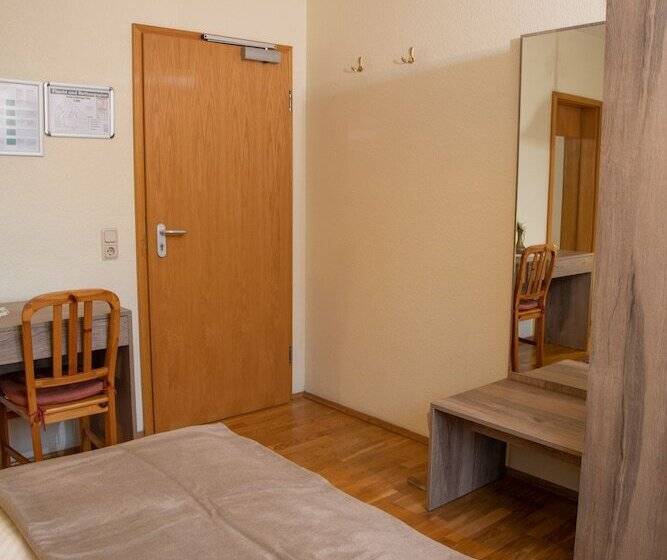 스탠다드 룸, Lothringer Hof